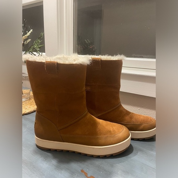 KOOLABURRA Ugg Boots - Picture 5 of 9